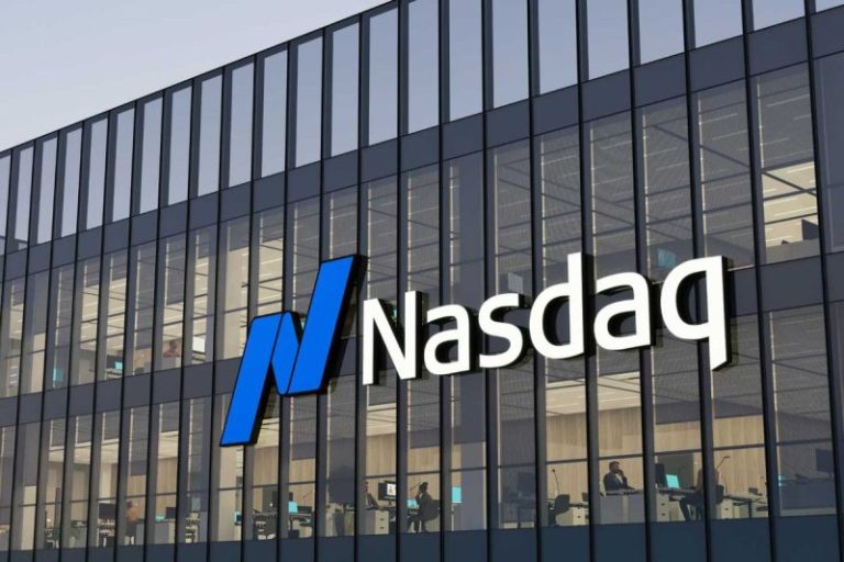 Tech Weekly: Tech Stocks Brush Off US Government Shutdown, Nasdaq Hits Intraday Records